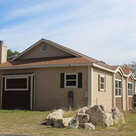 The Rustic Inn - Family Friendly, Close To Fiesta Texas, Seaworld, Riverwalk And More Dominion Exteriér fotografie